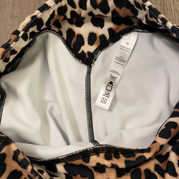 High waisted leopard print yoga pants - Picture 3 of 7